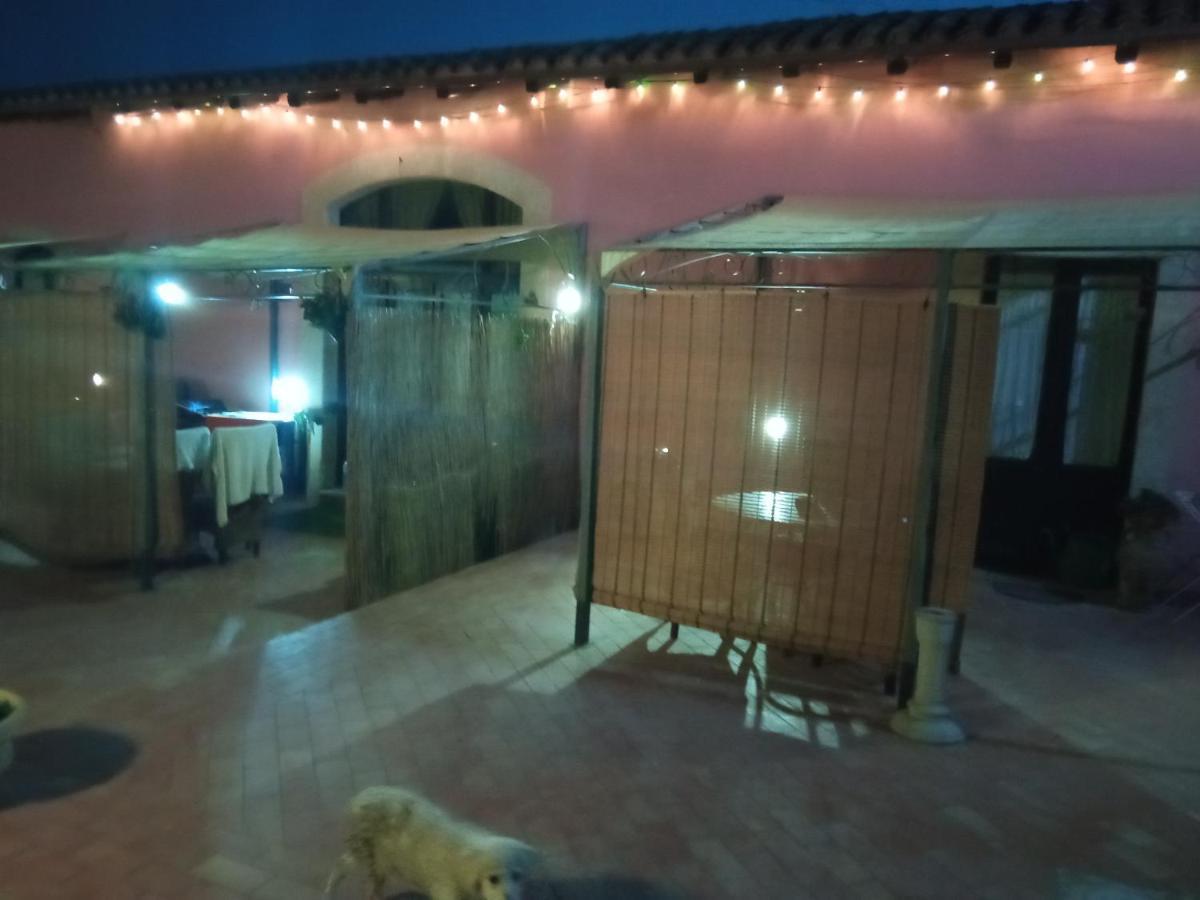 Agriturismo Vita E Natura Villa Noto Exteriör bild