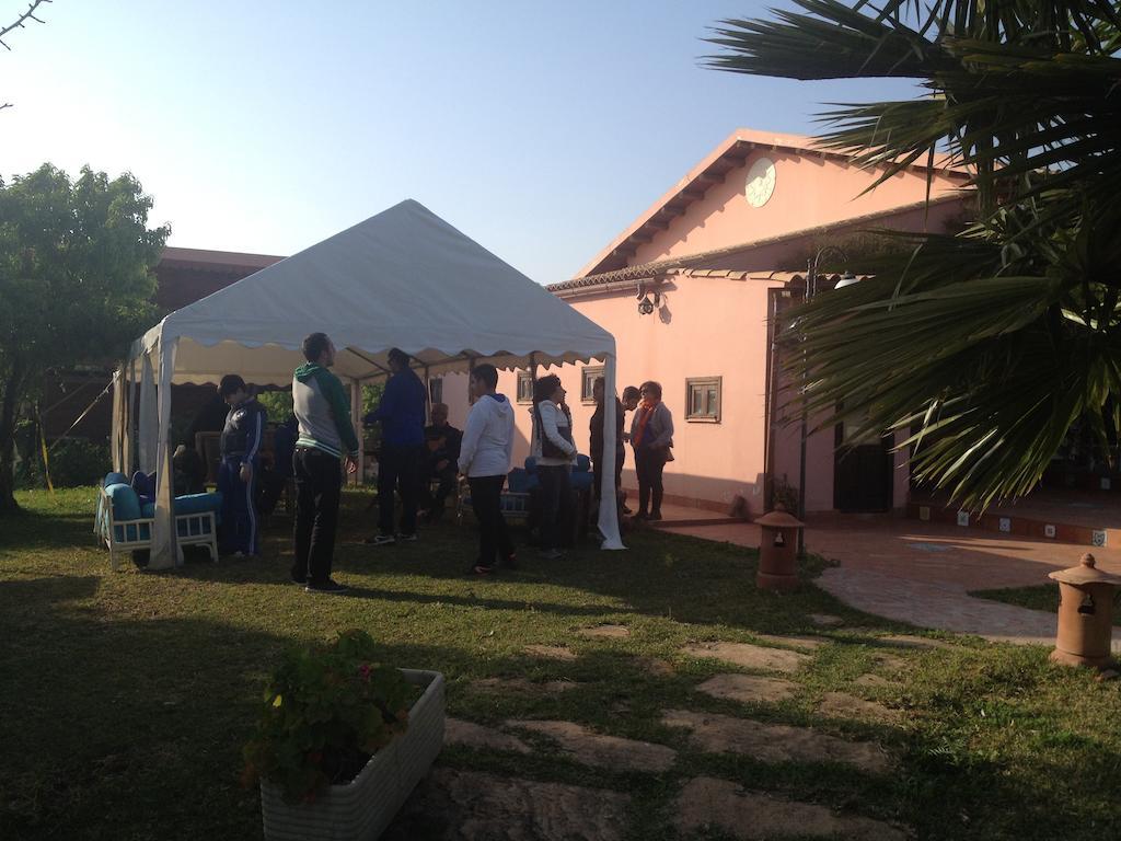Agriturismo Vita E Natura Villa Noto Exteriör bild